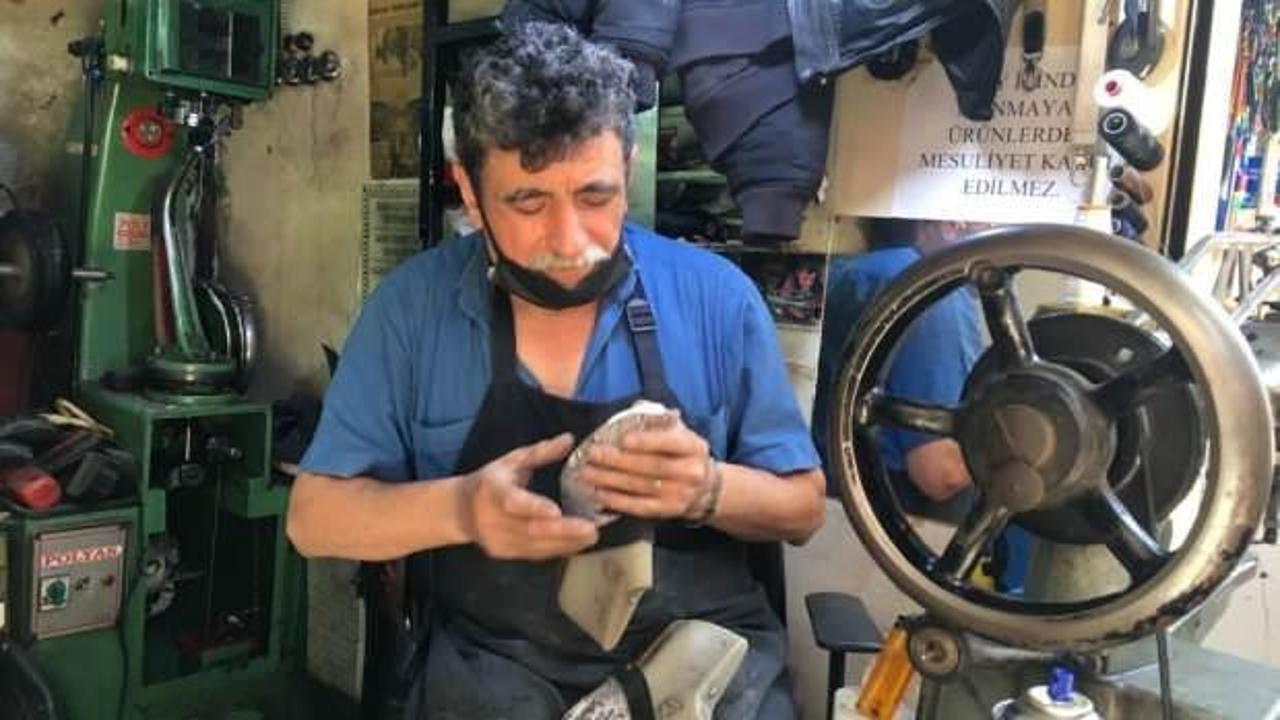 40 yıllık ayakkabı tamircisi yeni ustaların yetişmemesinden şikayetçi