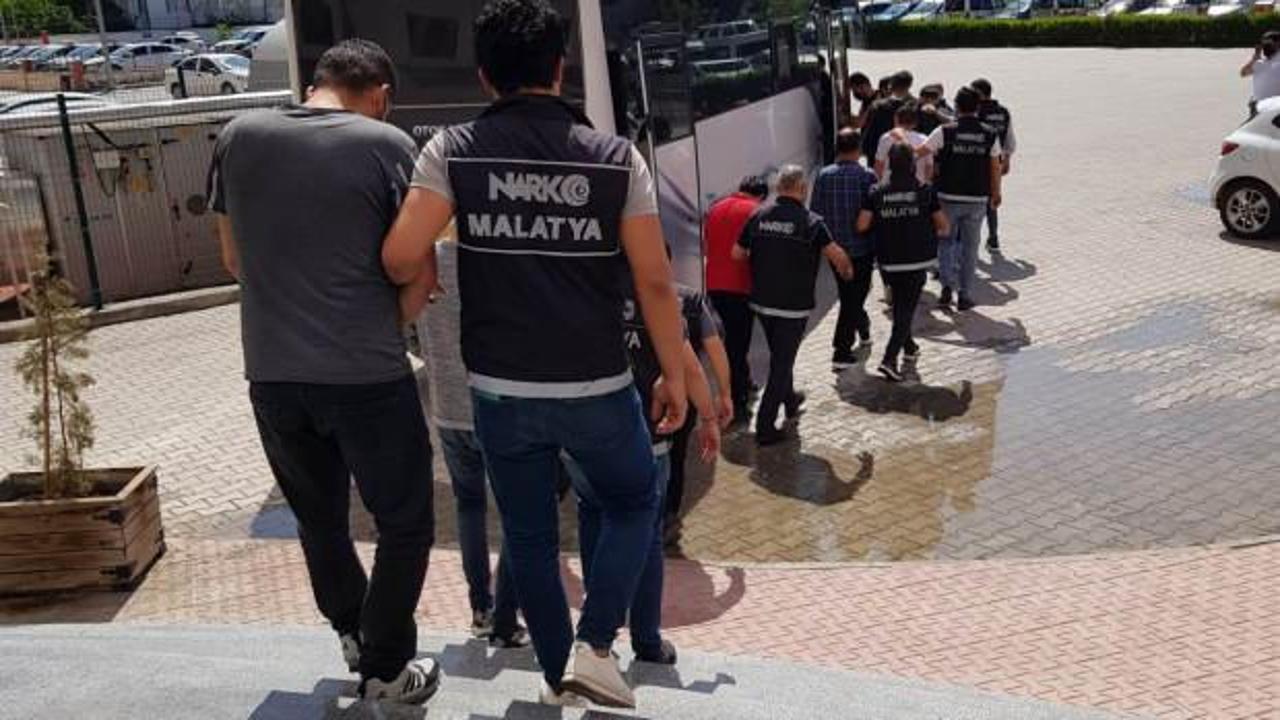 Malatya'da zehir tacirlerine operasyon: 17 tutuklama