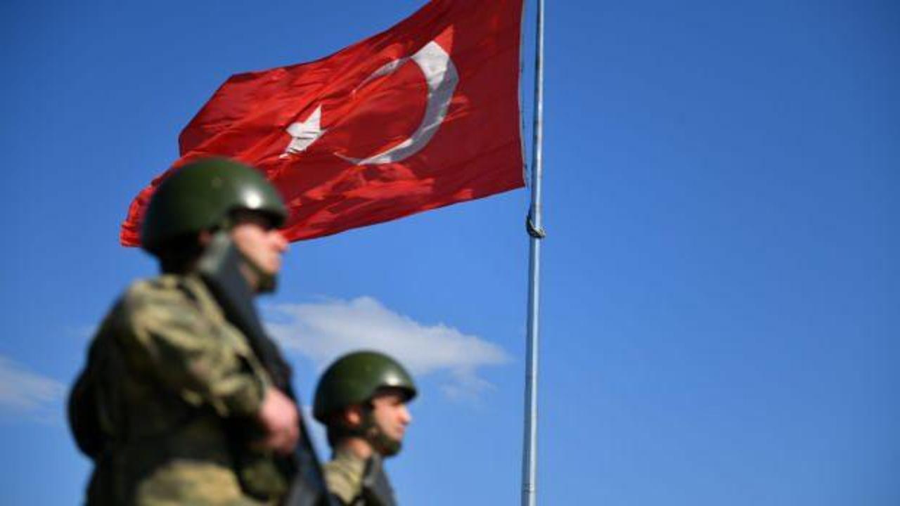 Türkiye'ye girmeye çalışan 8 terörist sınırda yakalandı