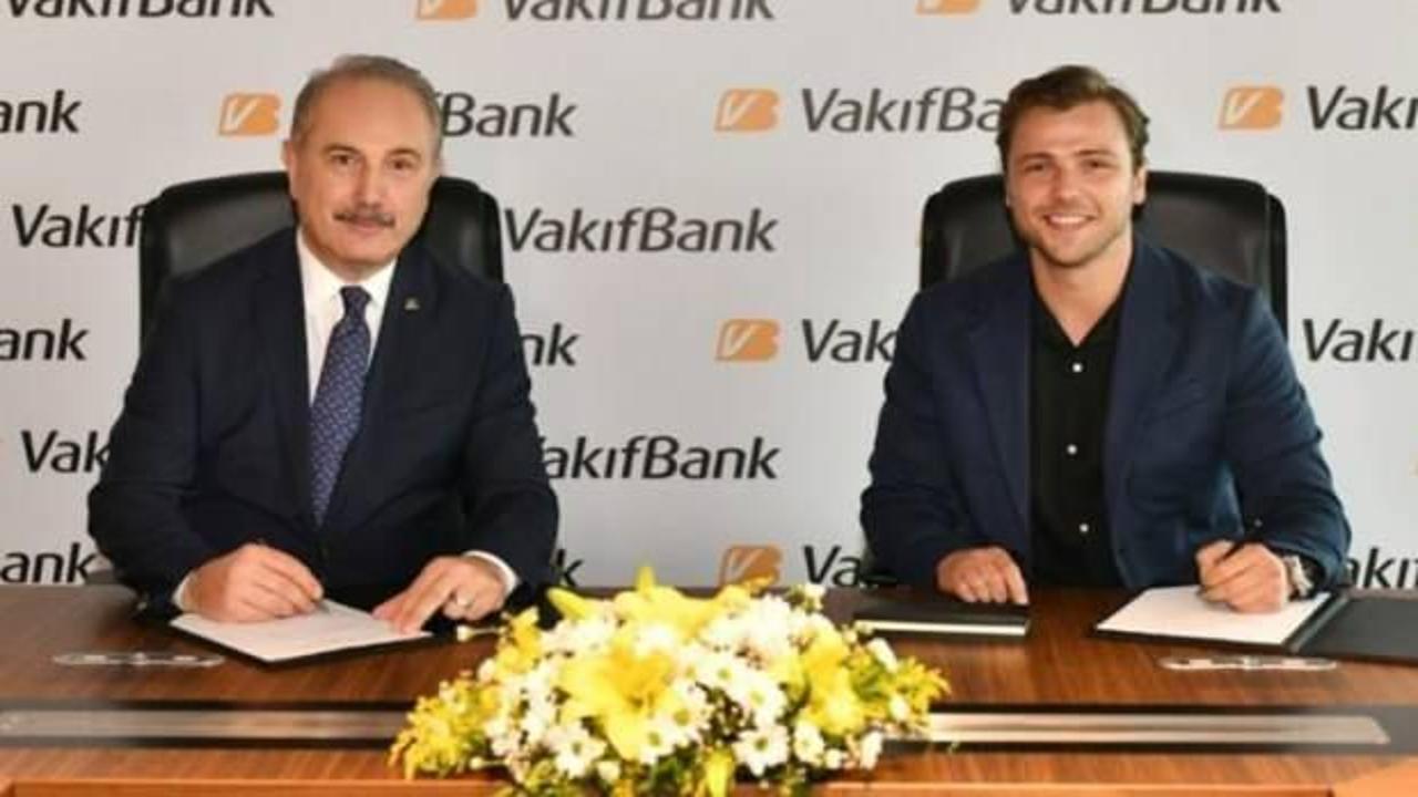 VakıfBank, marka yüzü olarak Tolga Sarıtaş ile anlaştı