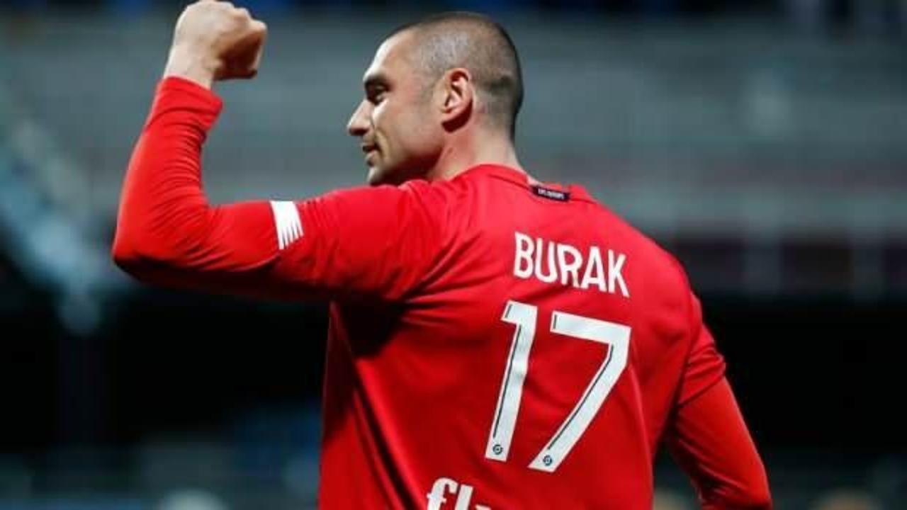 Burak Yılmaz, Lille'de sezonun futbolcusu seçildi