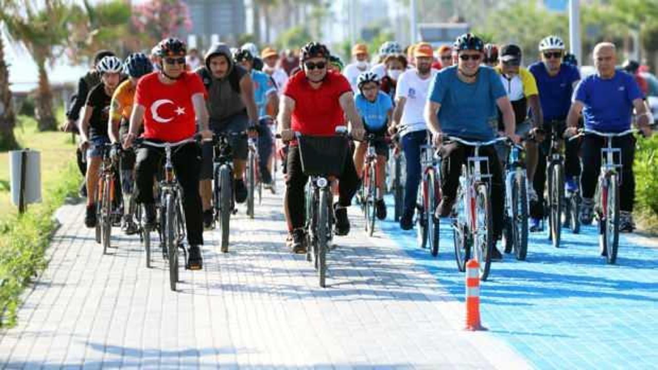 Alanya'da vatandaşlar Başkan Yücel ile pedal çevirdi