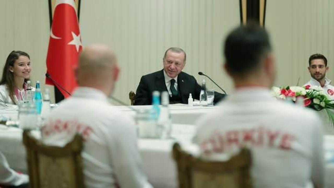 Cumhurbaşkanı Erdoğan, milli sporcuları kabul etti