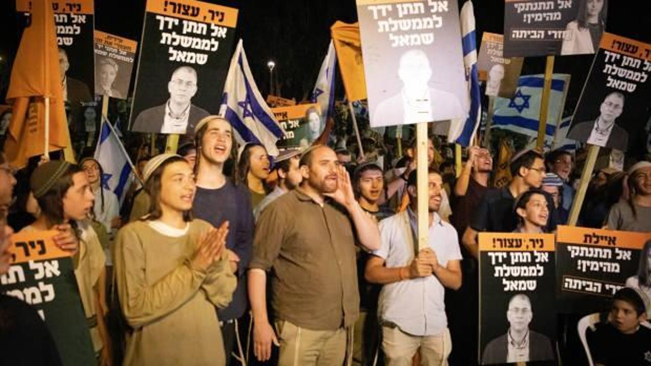Destekçileri sokağa indi: İsrail karışıyor