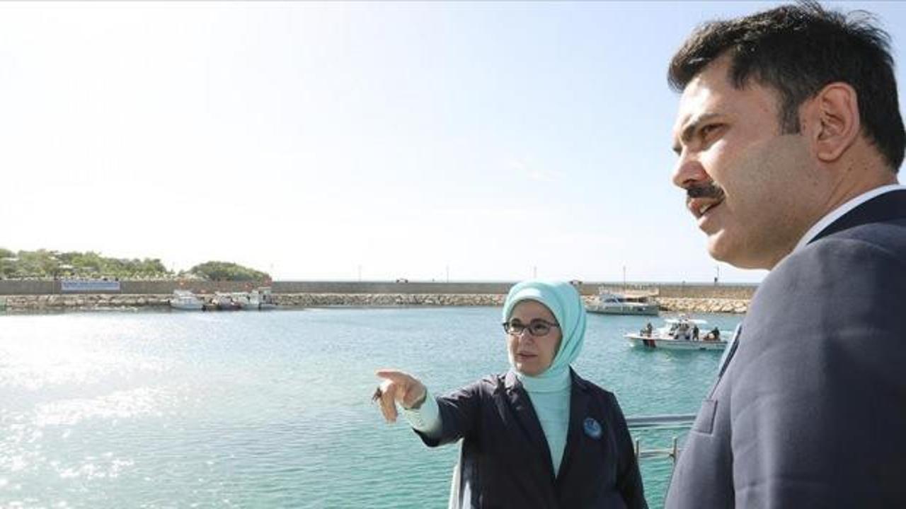 Emine Erdoğan ve Bakan Kurum Van'daki arıtma tesisini gezdi