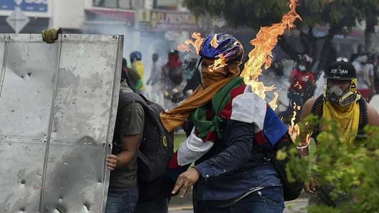 Kolombiya'da protestolarda 48 kişi hayatını kaybetti