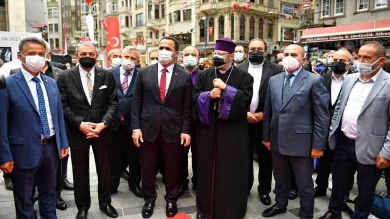 Milli Boks&ouml;r Zakaryan'ın anısına 'Altın Kalpli Eldiven' sergisi a&ccedil;ıldı