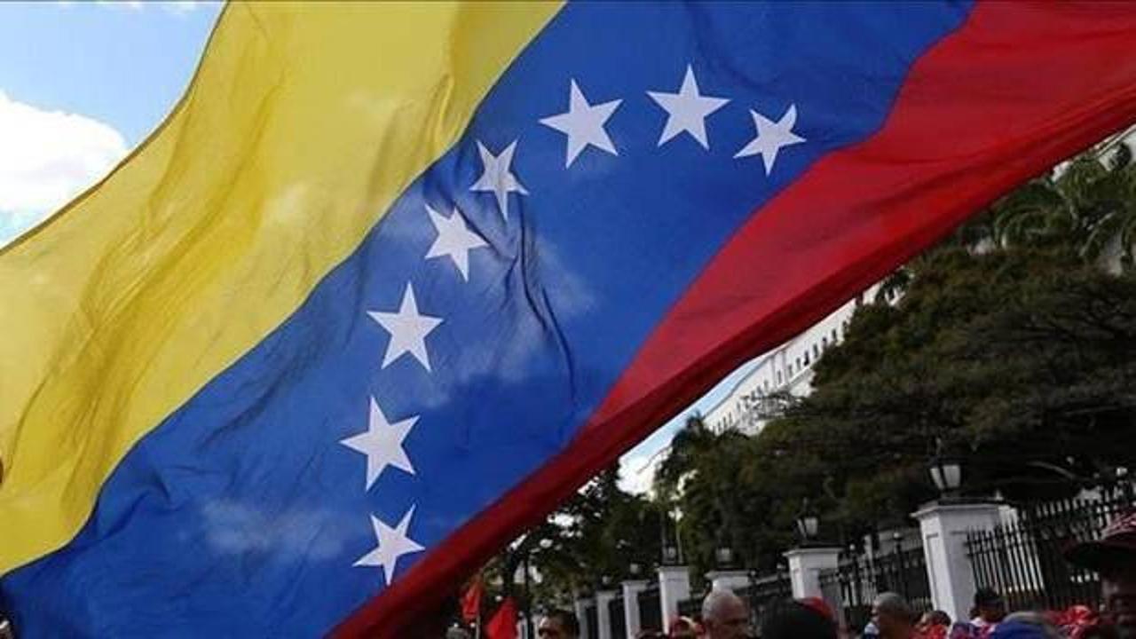 Venezuela'dan Kolombiya'nın sınırları tek taraflı açma kararına tepki