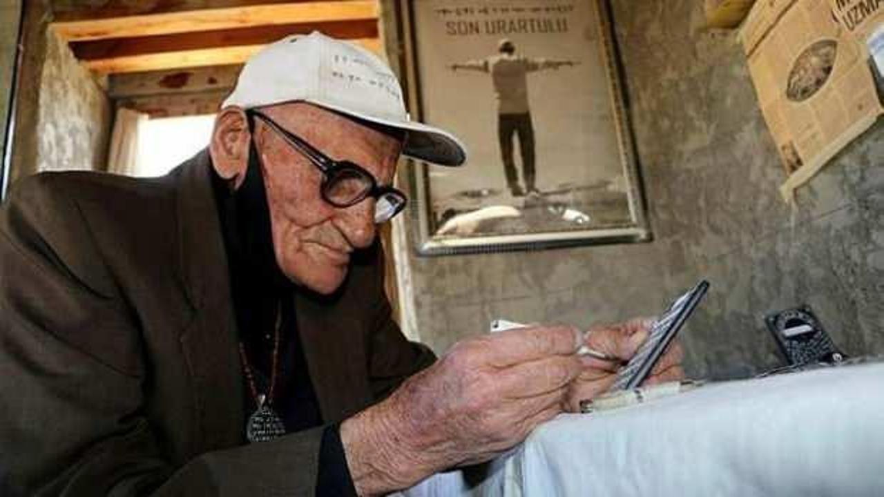 Van'da yaşayan 81 yaşındaki Mehmet Kuşman Dünyada Urartuca yazabilen tek insan!