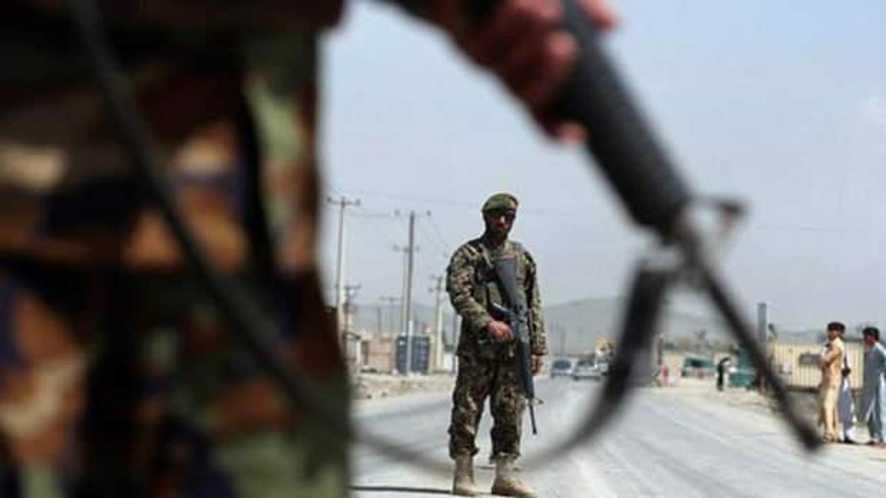 Afganistan'da son 24 saatte 15 bölgede çatışma