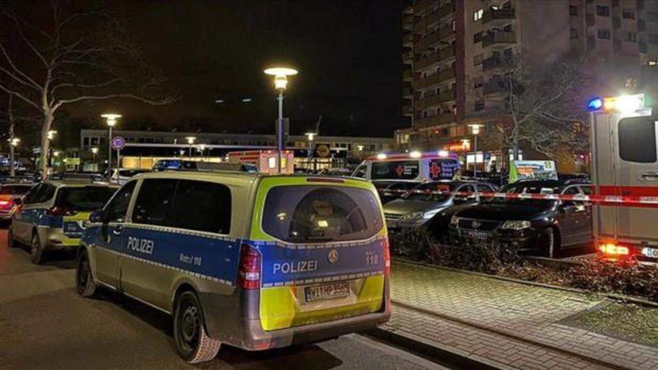 Almanya'da şüpheli 13 polisin Hanau'daki katliam gecesi görevde olduğu ortaya çıktı