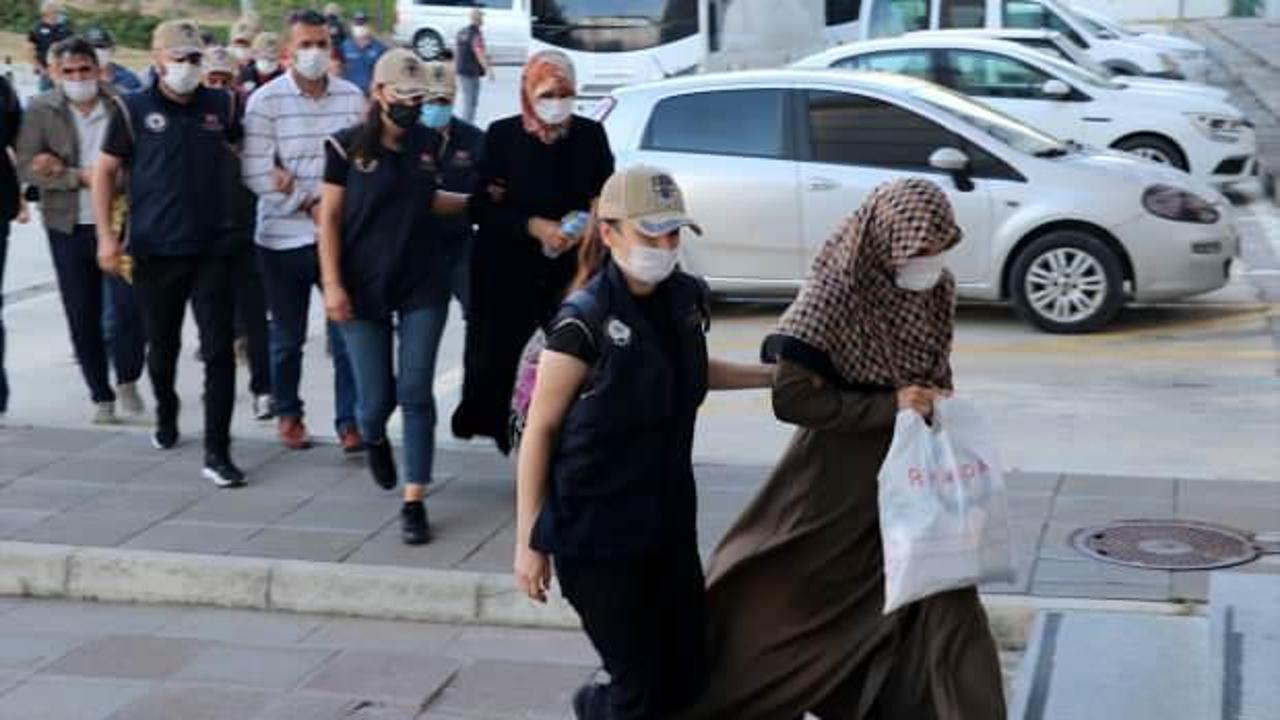 Hatay'da FETÖ operasyonunda yakalanan 16 zanlıdan 3'ü tutuklandı