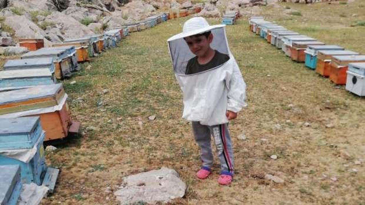 Minik Muhammet&rsquo;in cesareti g&ouml;renleri hayran bıraktı! Daha 5 yaşında   