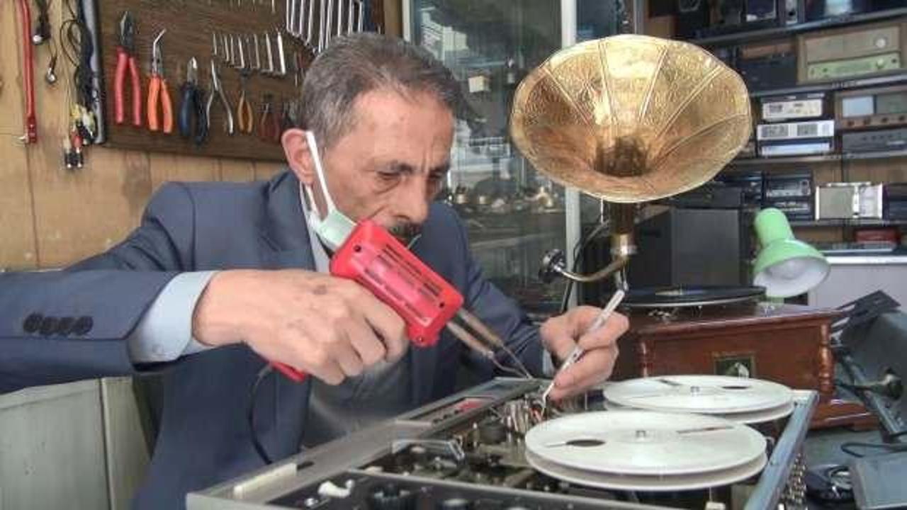 Erzurum'da yarım asırdır gramofon ve plakçalar tamir ediyor!