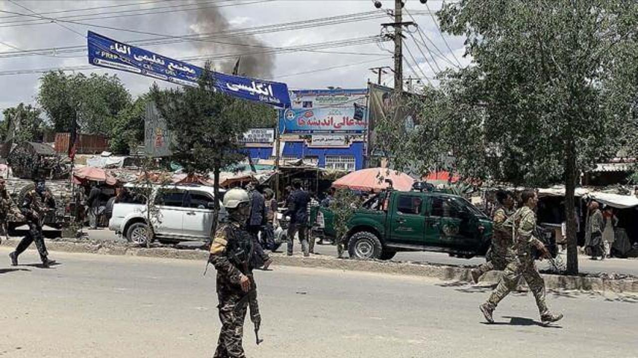 Afganistan'da bombalı saldırıda 11 sivil yaralandı
