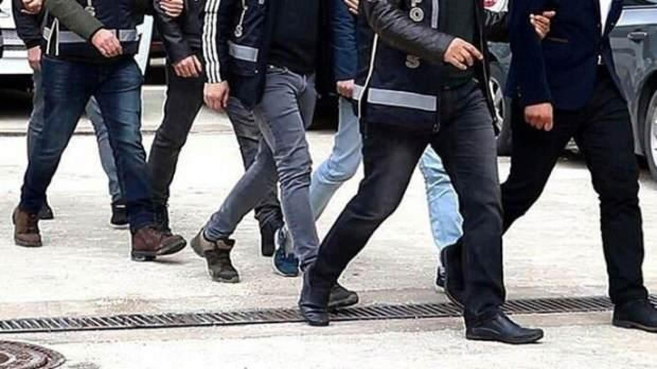 Ankara merkezli 3 ilde 10 FETÖ'cüye gözaltı