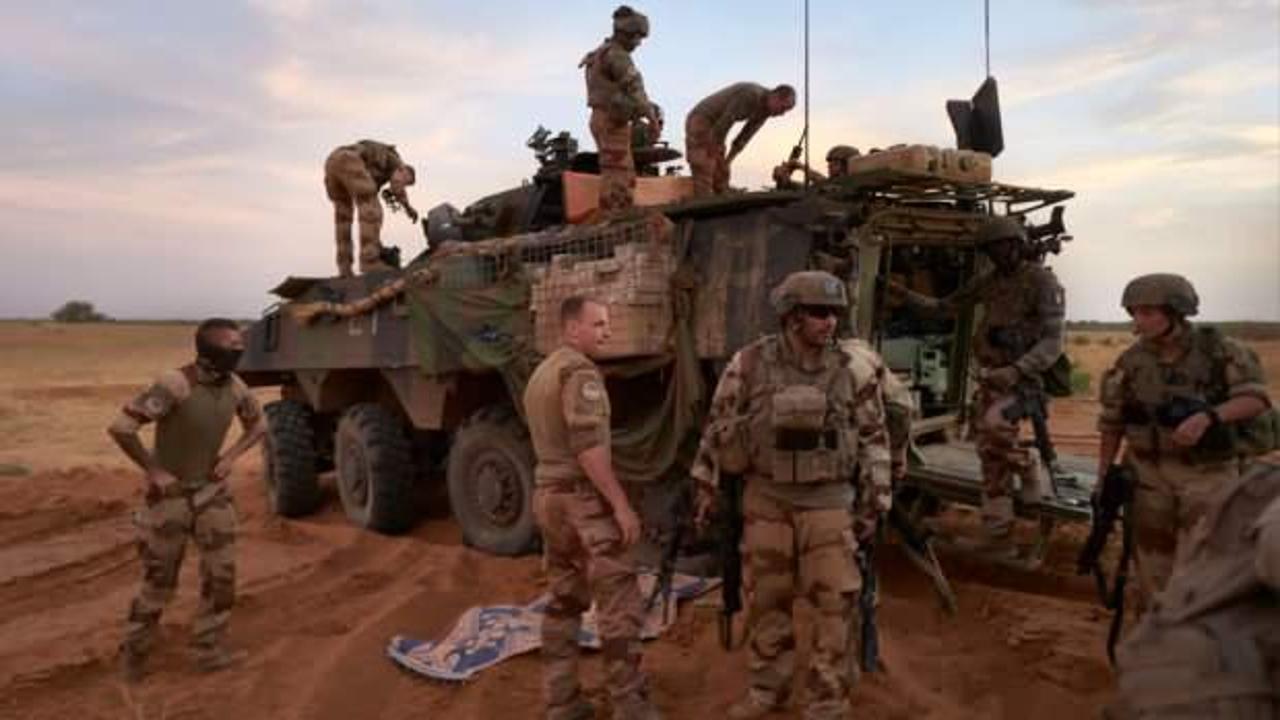Mali’de Fransız askerlerine bombalı saldırı!