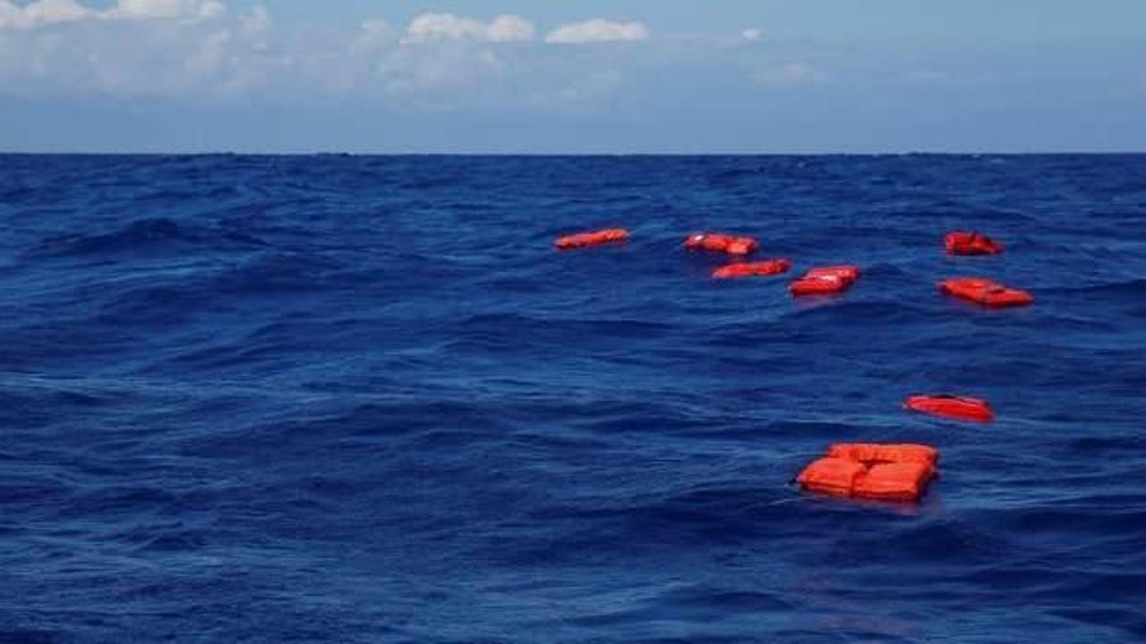 İtalya'nın Lampedusa Adası açıklarında göçmen teknesi battı: 7 ölü