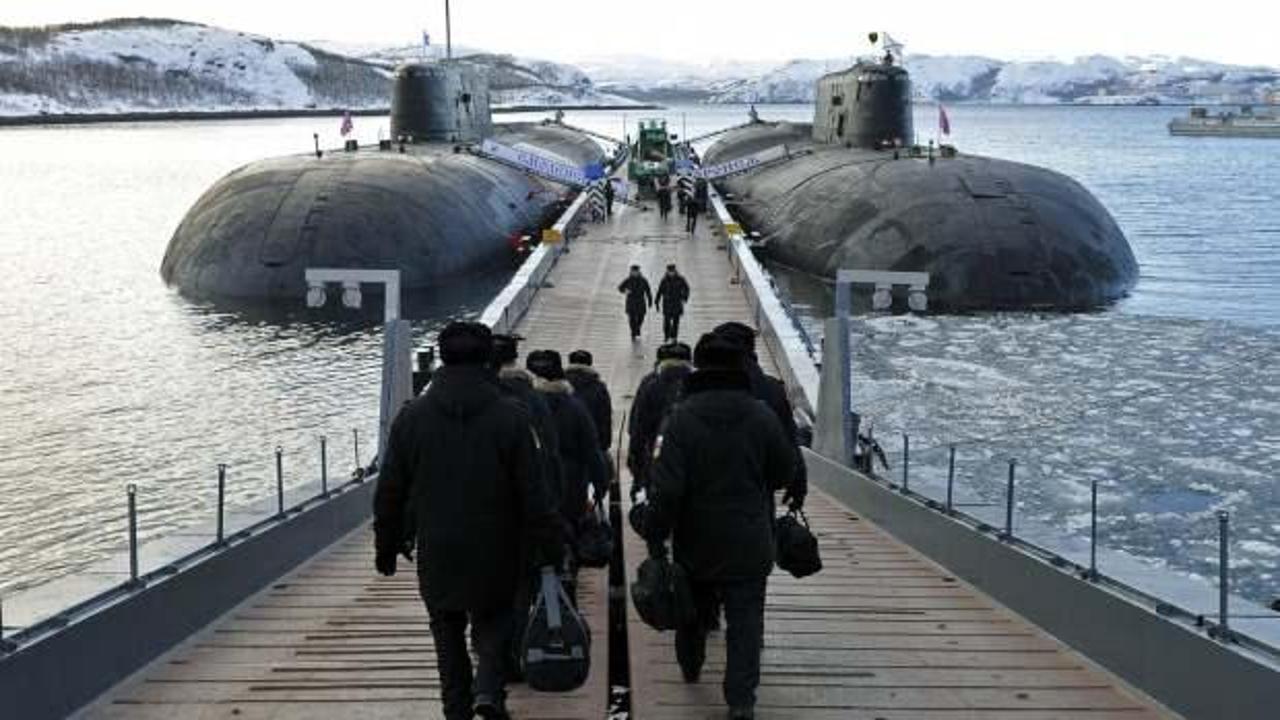 Rus donanmasından dev tatbikat