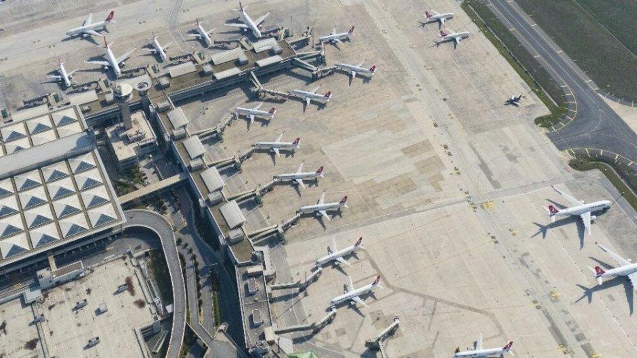 Şok eden rakam! Antalya’ya 10 günde inen uçak sayısı açıklandı