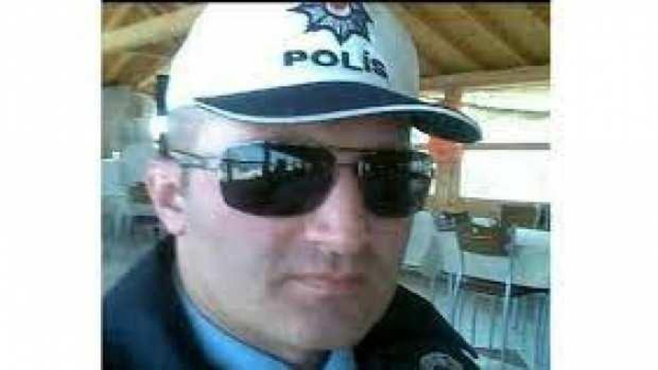 Trafik polisi evinde &ouml;l&uuml; bulundu