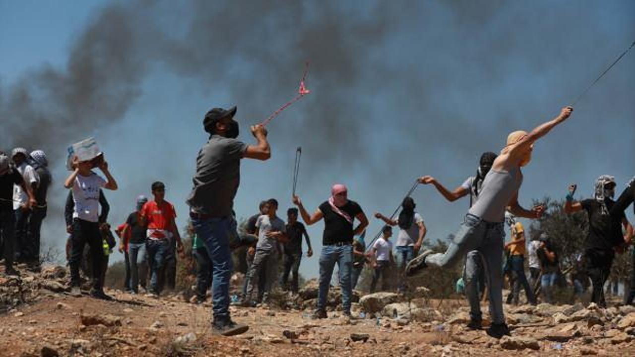 Yine Cuma günü: Protestolarda 291 Filistinli yaralı