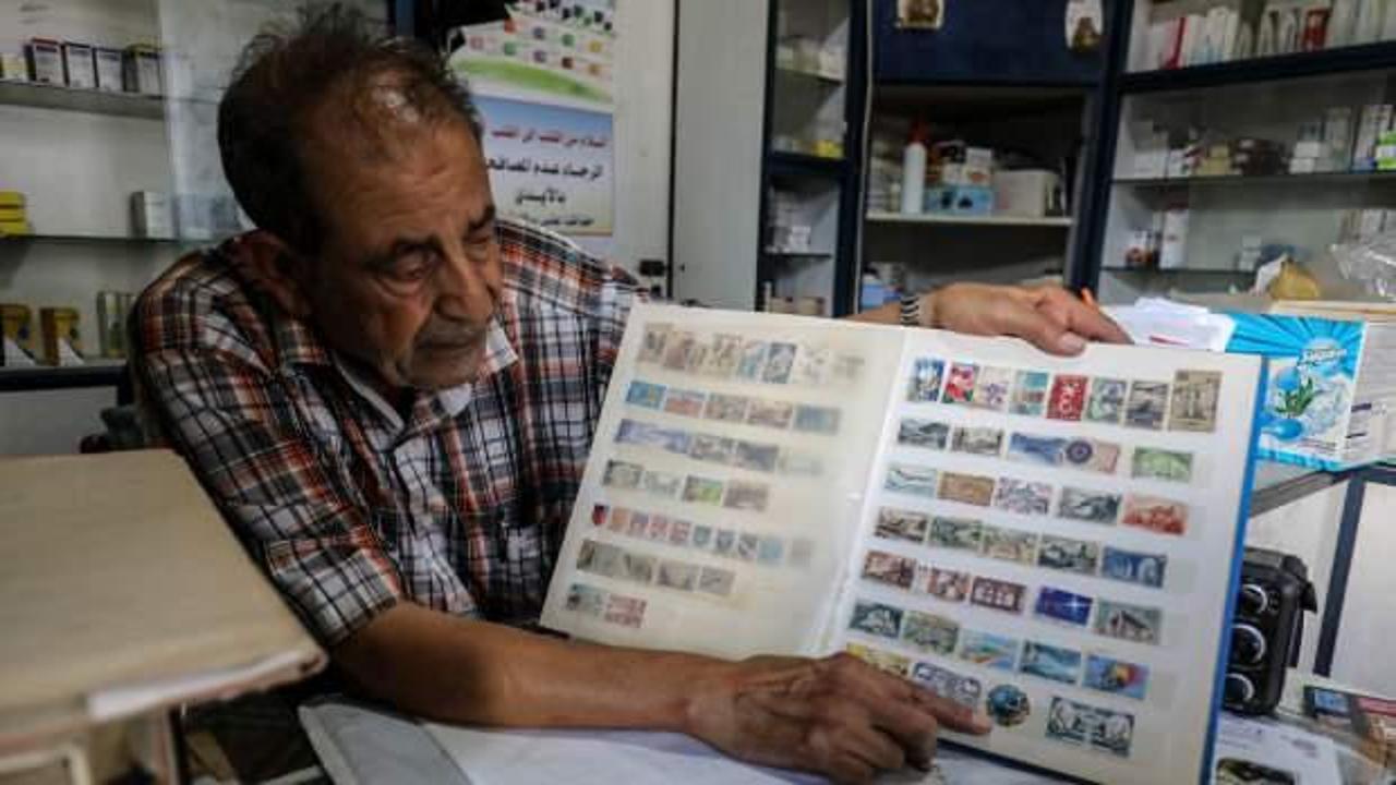 Filistinli pul koleksiyoneri eczacı Yunus 60 yılda 10 bini aşkın posta pulu topladı!