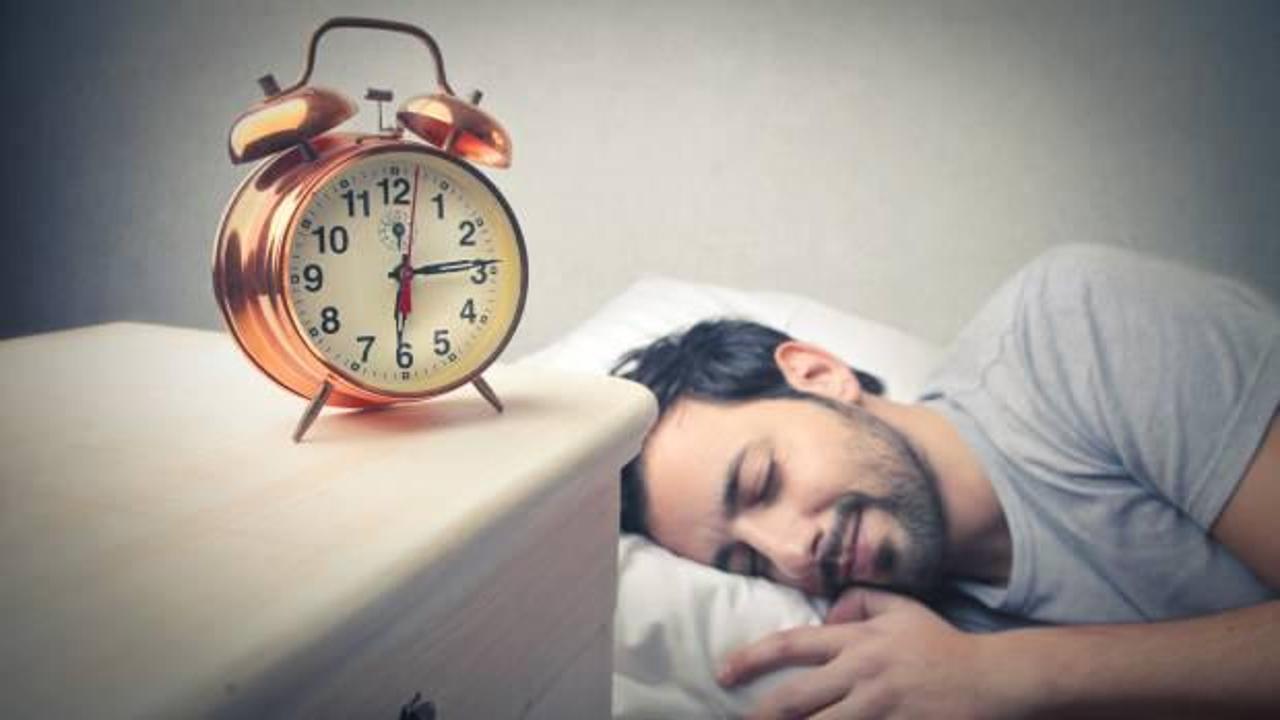 Güçlü bağışıklık için kaç saat değil hangi saatlerde uyuduğunuz önemli!