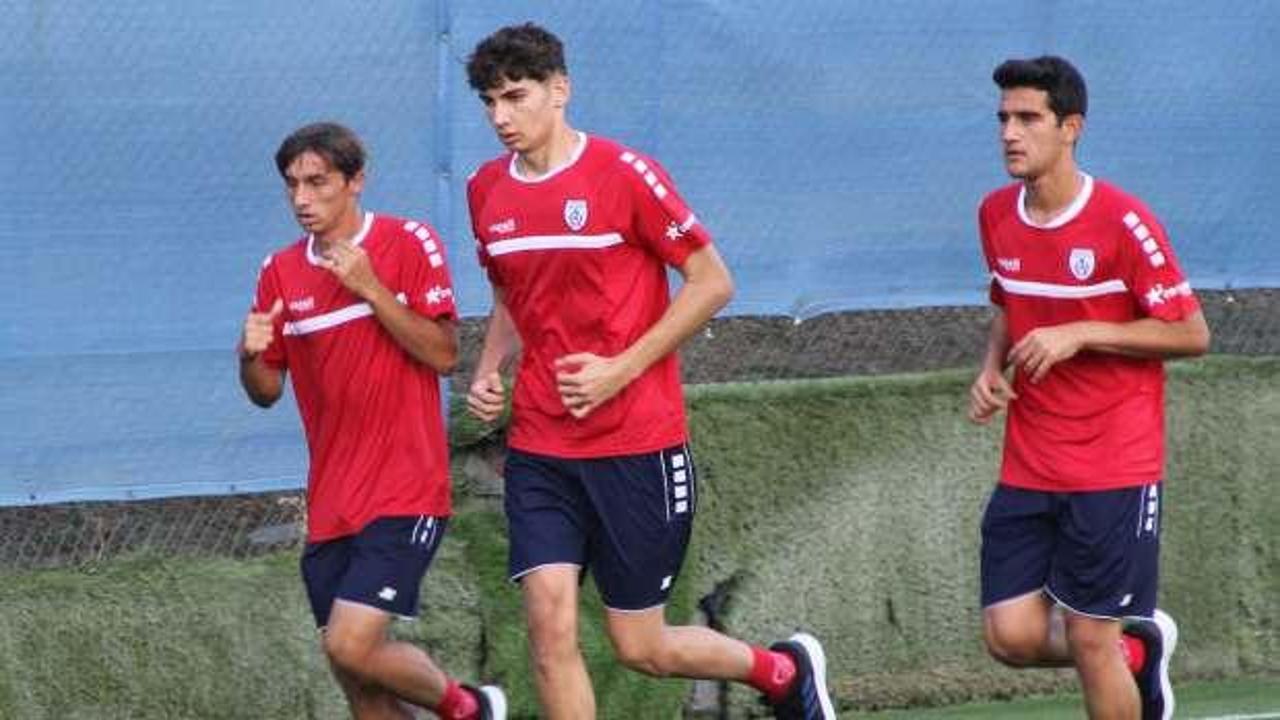 Hüseyin Eroğlu: Enis Destan'ın transferi gerçekleşebilir
