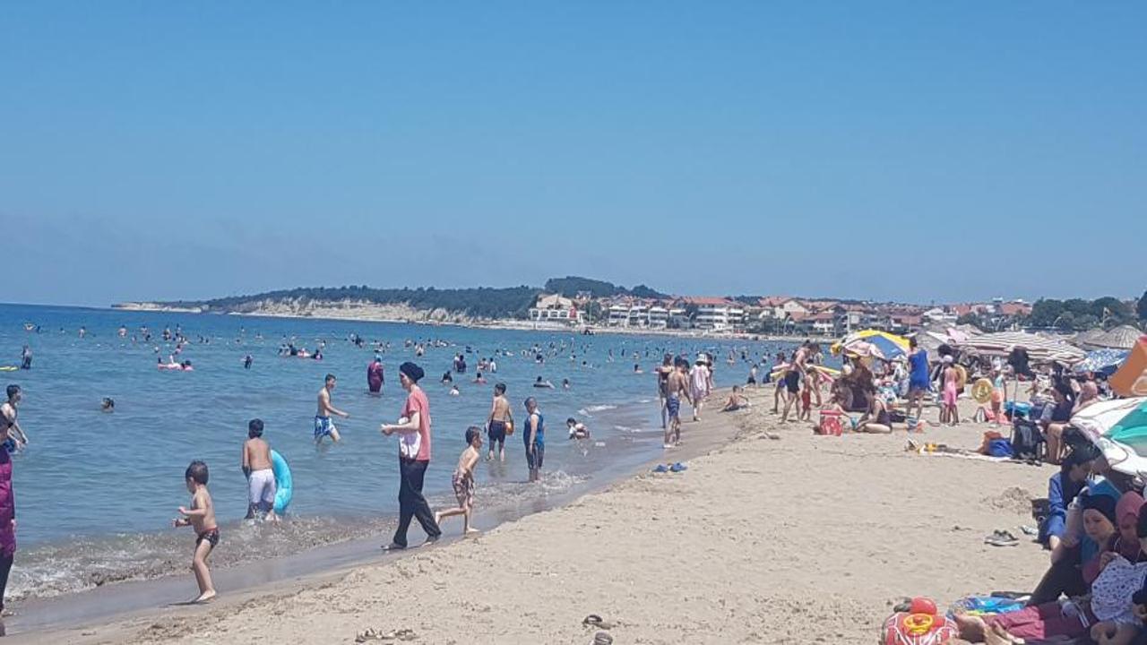 İstanbul'un yanı başında sahiller doldu