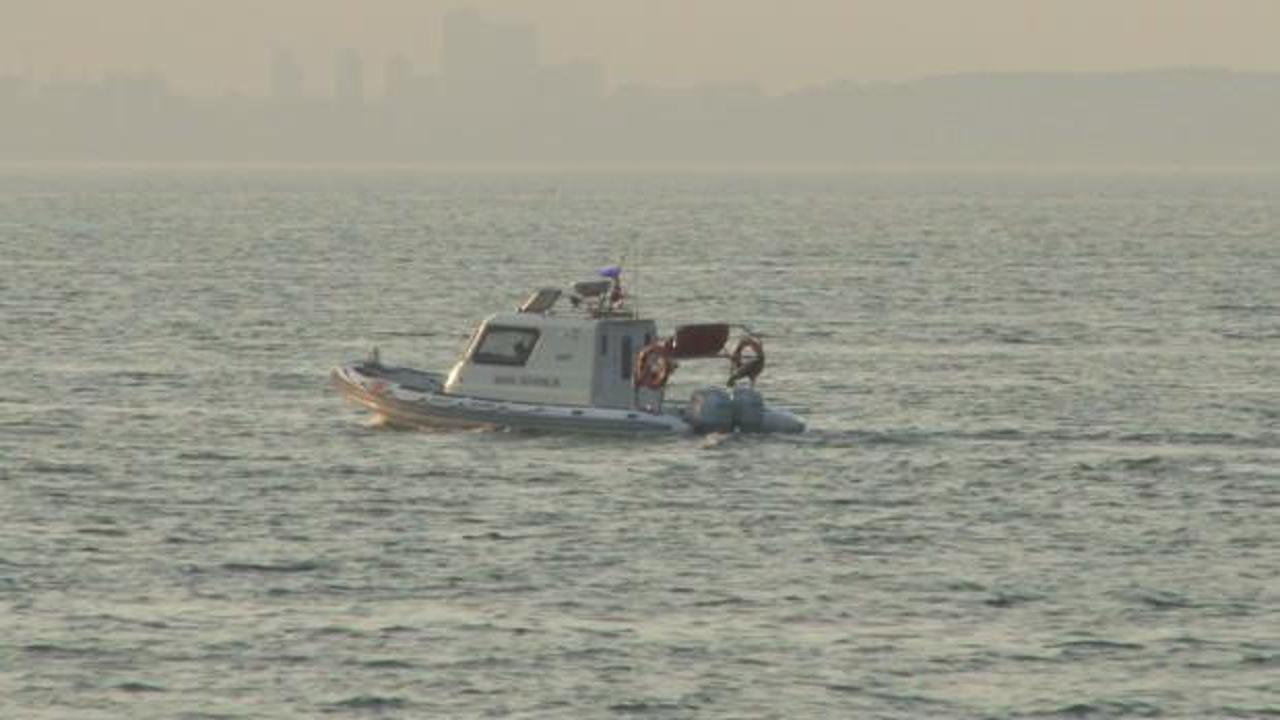 Samatya'da denize açılan 4 kişiden biri kayboldu
