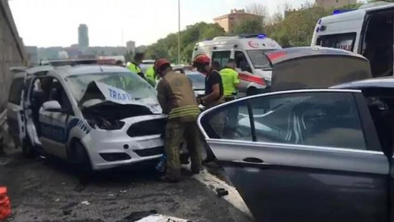Sarıyer'de polis aracıyla otomobil çarpıştı!