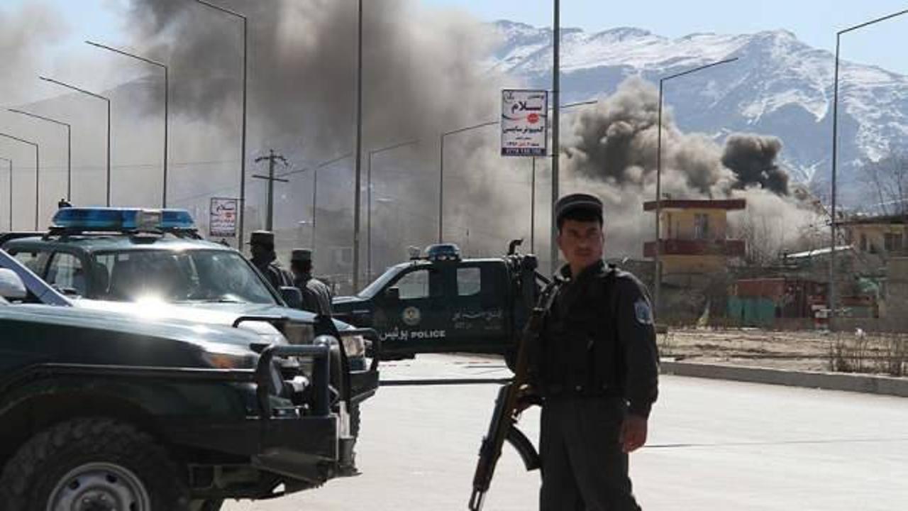 ABD giderayak Afganistan'da Taliban hedeflerini bombaladı