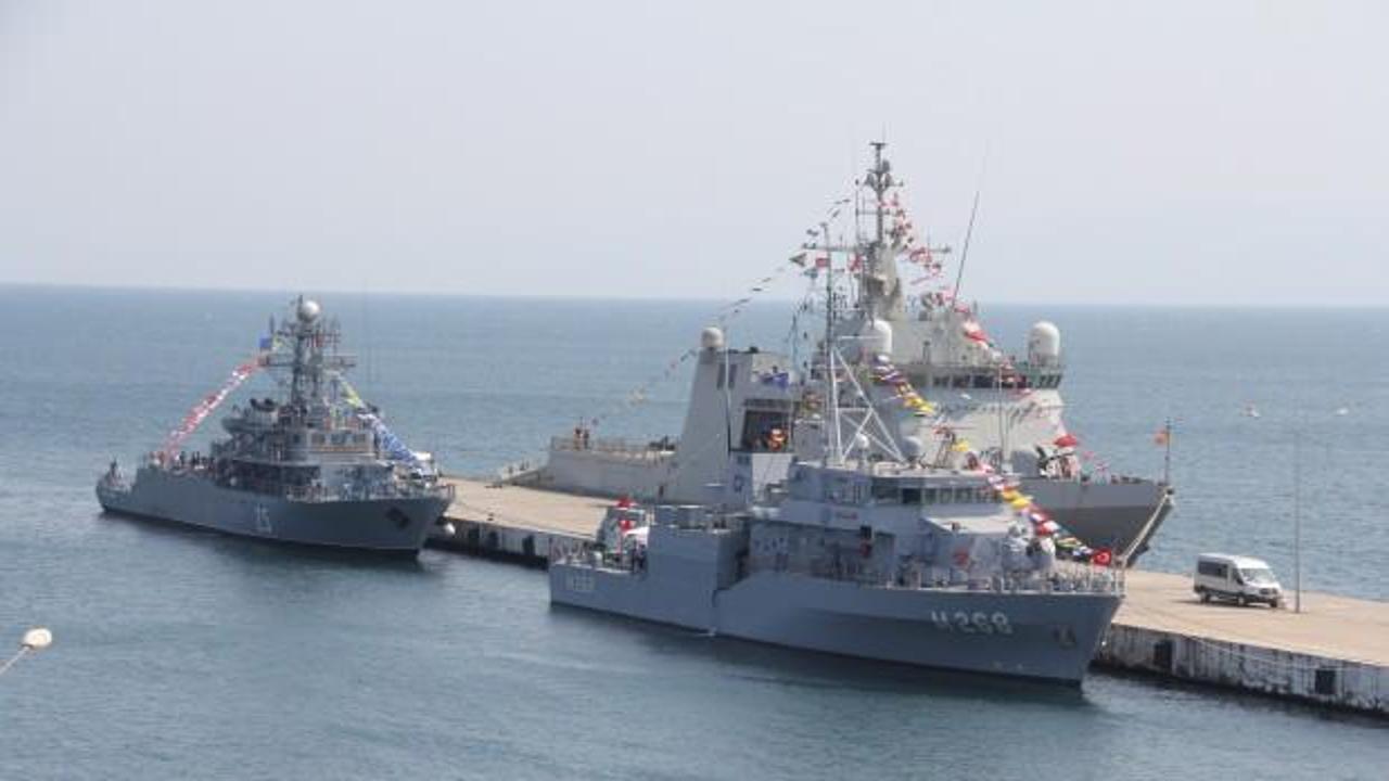 NATO gemileri Sinop limanına demirledi