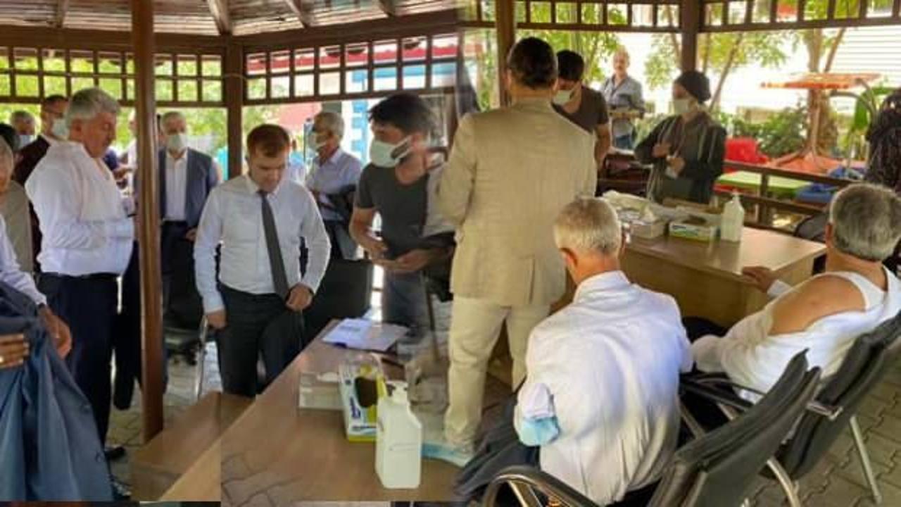 Tatvan'da bayramlaşan aşı sırasına ge&ccedil;ti