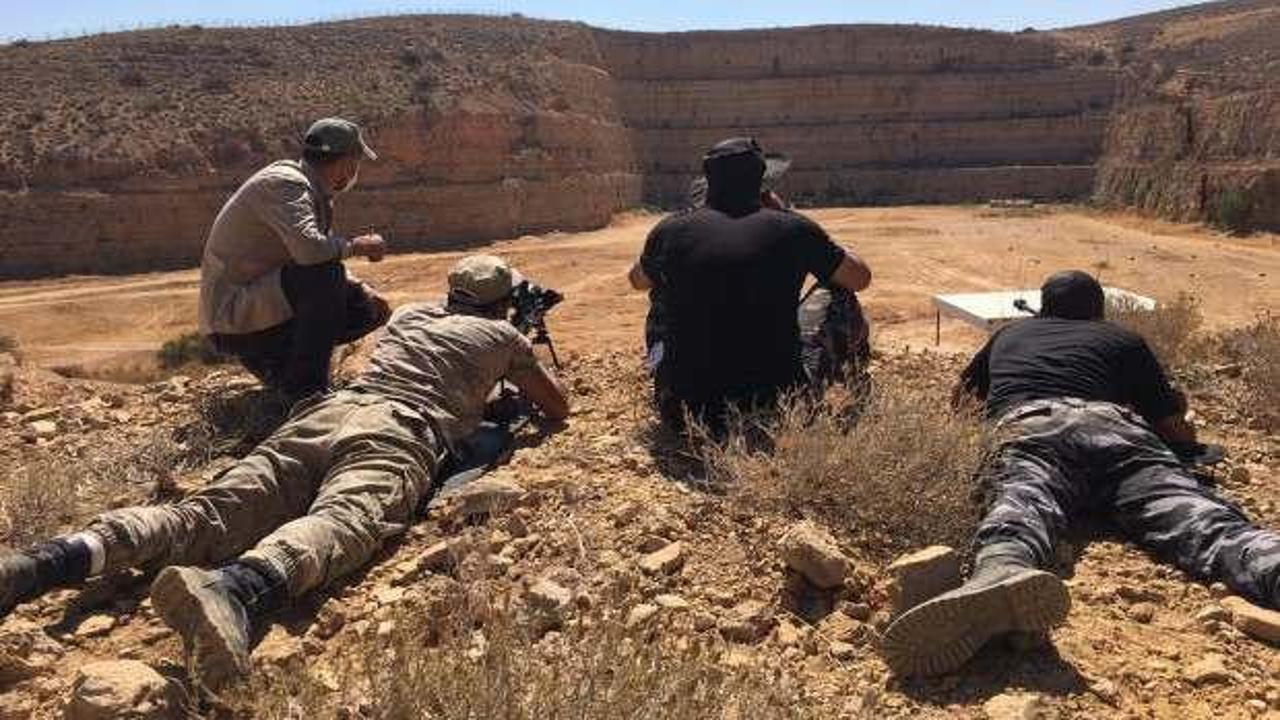 Türk askeri, Libyalı askerlere "keskin nişancı eğitimi" verdi