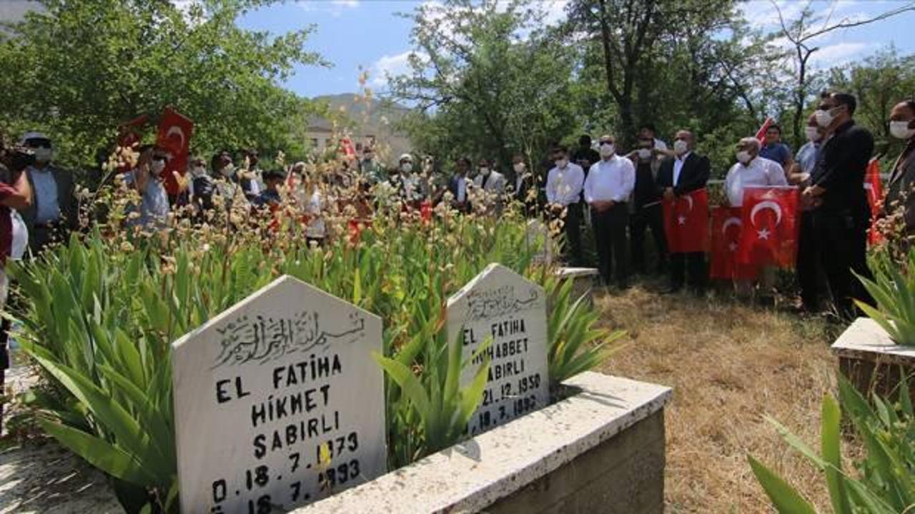 Van'da Sündüz Yaylası'nda şehit edilen 24 kişi törenle anıldı
