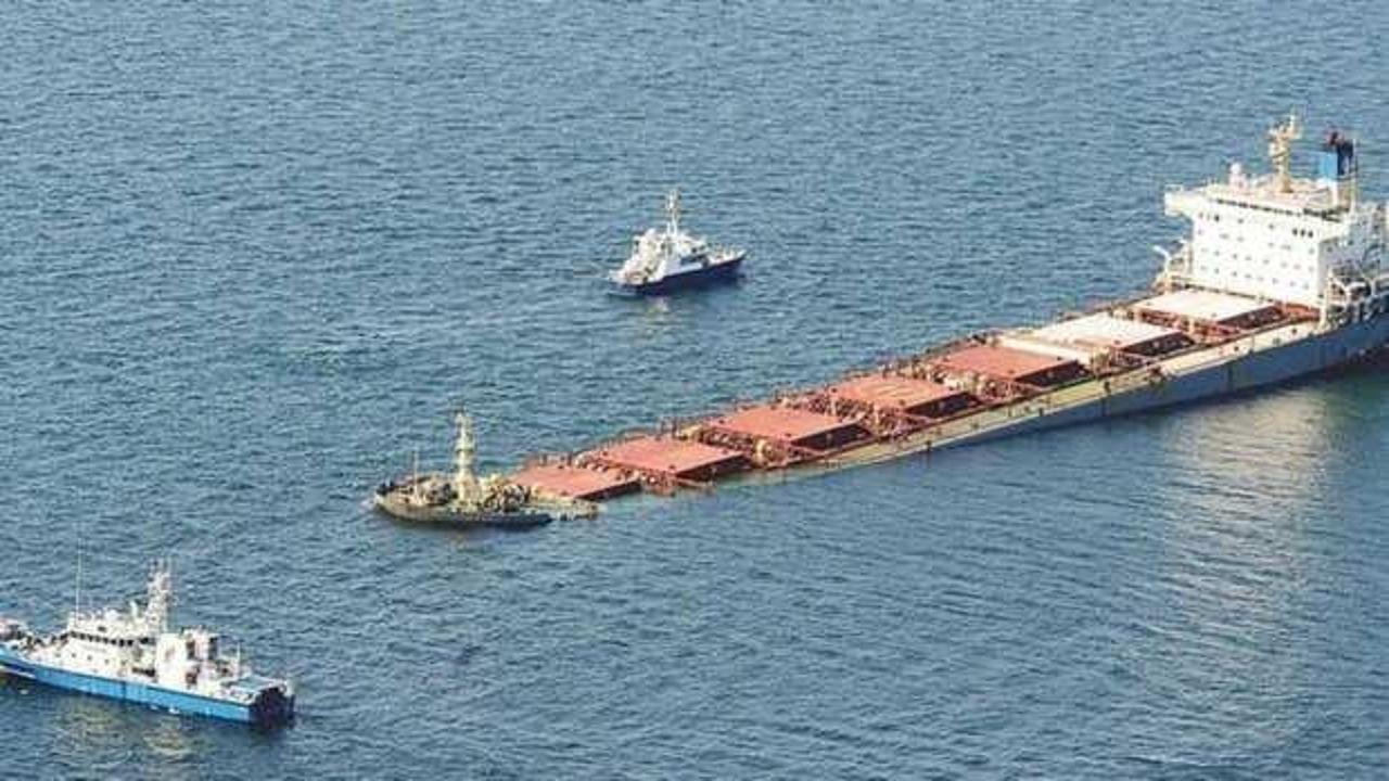 Yemen'in Aden Limanı açıklarında bir petrol gemisi battı