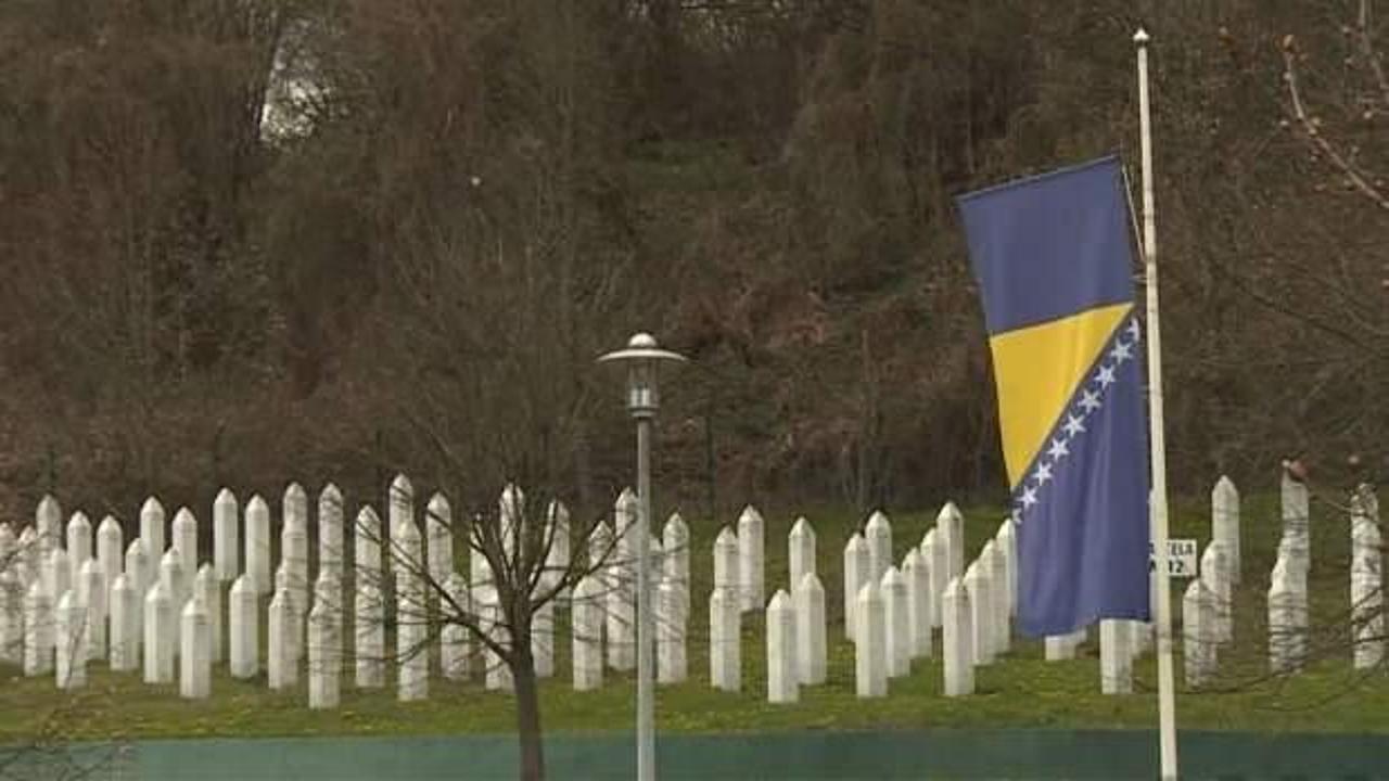 Bosna Hersek'te soykırımın inkarı bugünden itibaren suç sayılacak