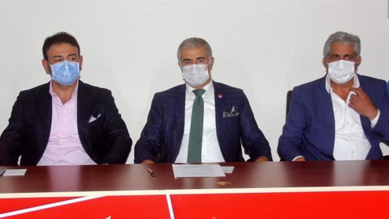CHP'li Beşiktaş Belediye Başkanı Akpolat'tan gazetecilere kapalı zarfta para skandalı!