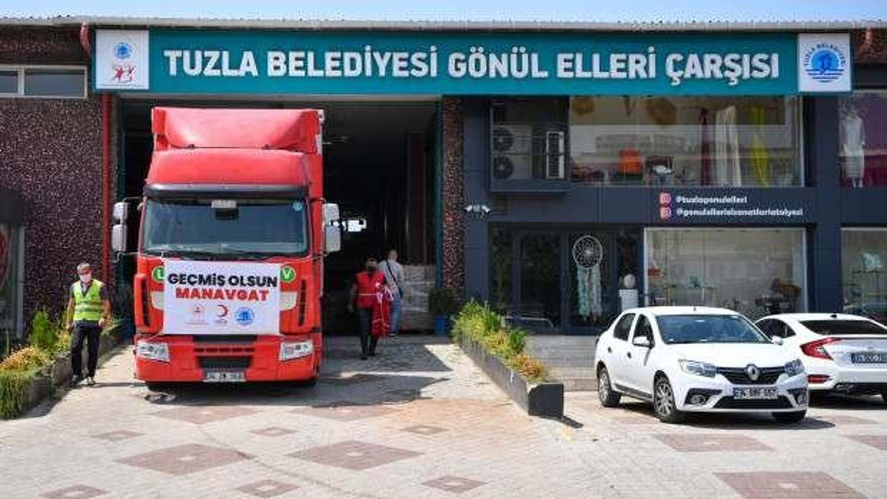 Tuzla'dan Manavgat'a yardım tırları ve su tankerleri yola çıktı