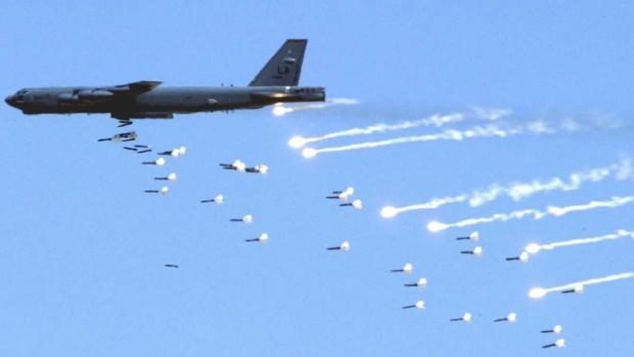 ABD Taliban'ı B-52'lerle bombaladı: 200'den fazla ölü
