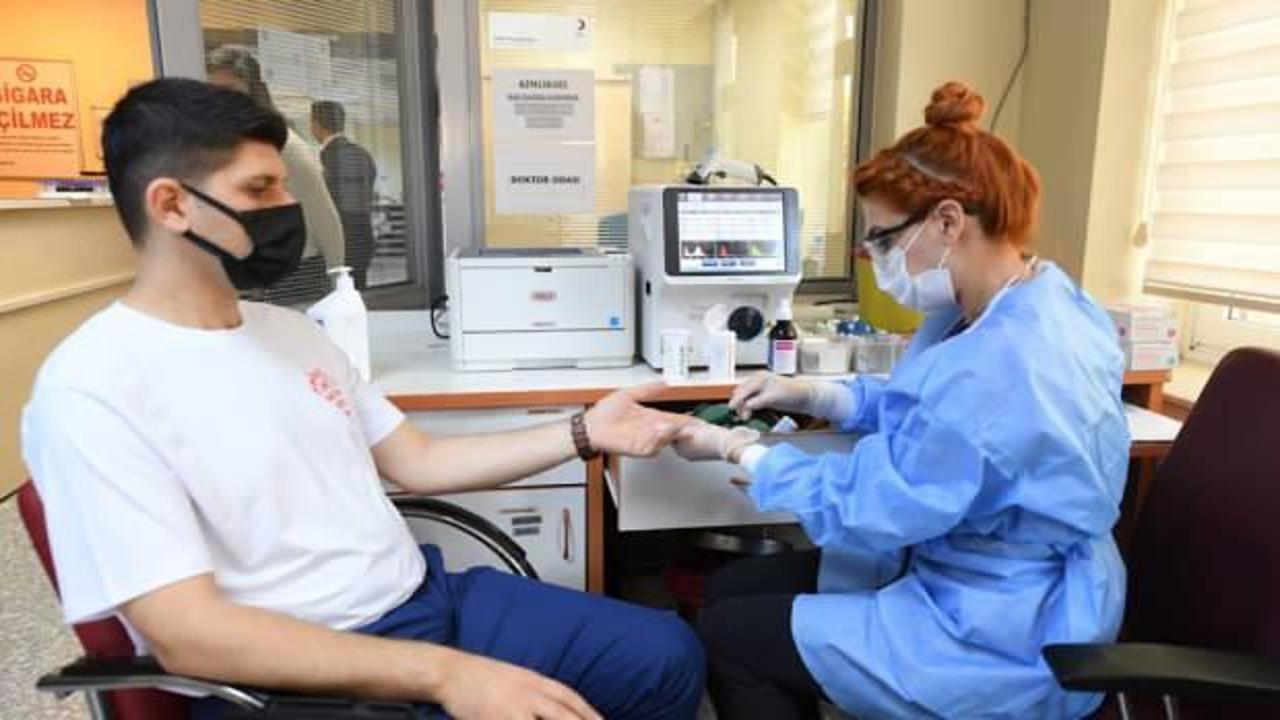 &Ouml;ğretmenlerimiz hem telafide hem de kan bağışında 