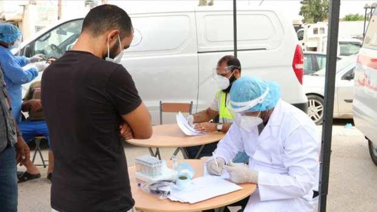 Sağlık Bakanlığı Kovid-19 için Libya'ya heyet yolladı 