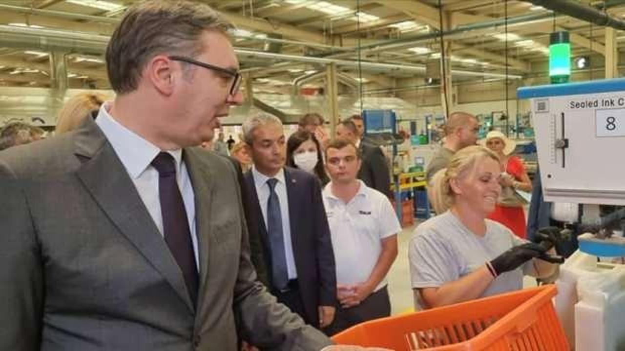 Vucic, Türk firması Teklas'ın Vladicin Han'daki fabrikasını ziyaret etti