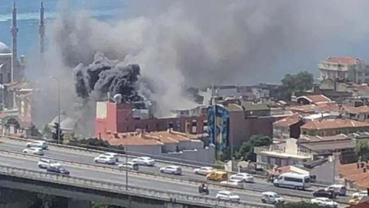 Ortak&ouml;y'de 8 katlı otel inşaatında yangın