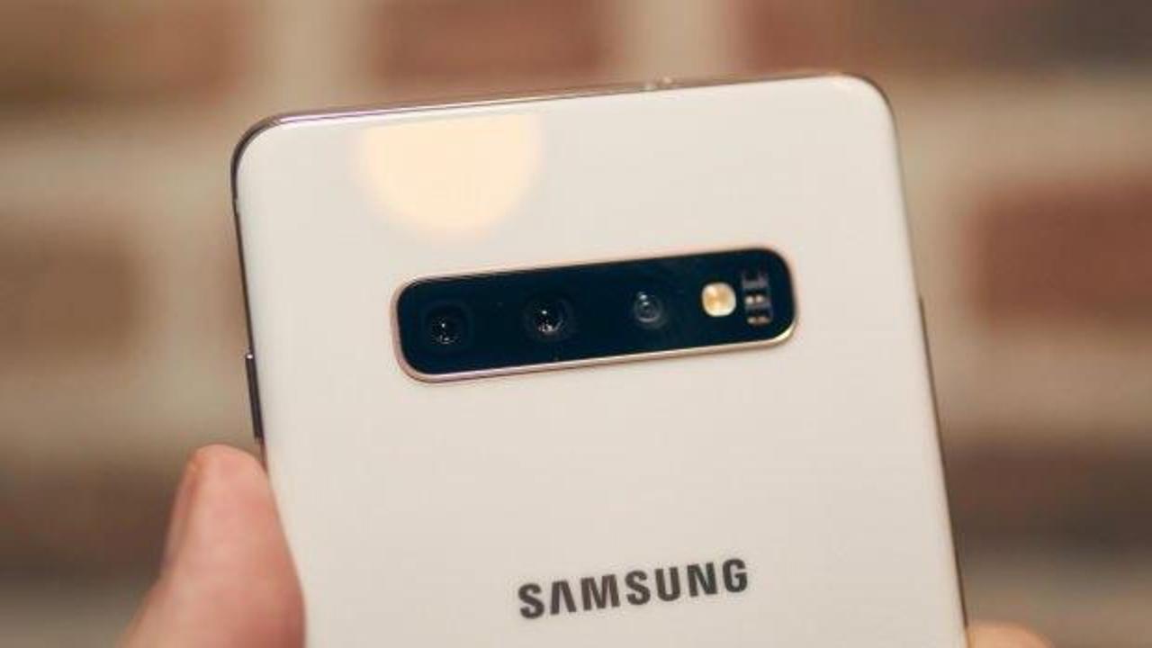 Samsung ilginç bir kamera sistemi patenti aldı