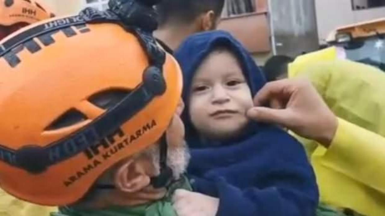 Selde 3 &ccedil;ocuğuyla mahsur kalmıştı! Dehşet anlarını b&ouml;yle anlattı