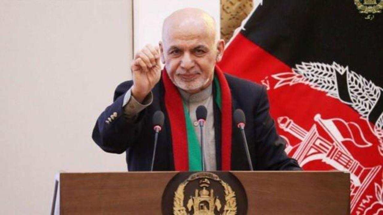 Ülkesini terk eden Afgan Cumhurbaşkanı ile ilgili bomba iddia! O ülkeye kaçtı