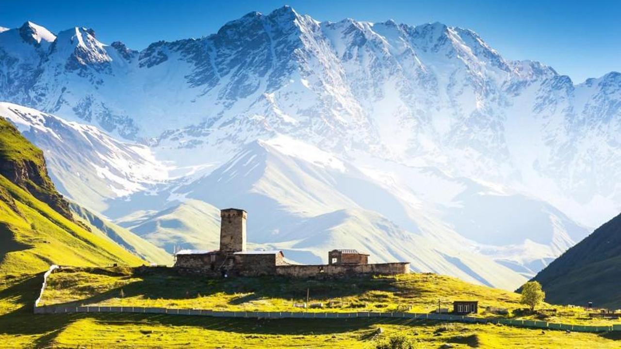 Anka kuşunun küllerinden doğduğu yer: Svaneti